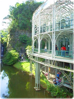 Opera de Arame, Curitiba's opera house surrounded by a lush, green environment.