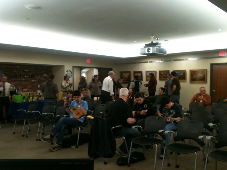 The "Mighty Uke" crowd arrives!